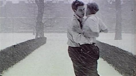 free gay video clips|5 pioneering LGBTQ Canadian films you can watch for free right。